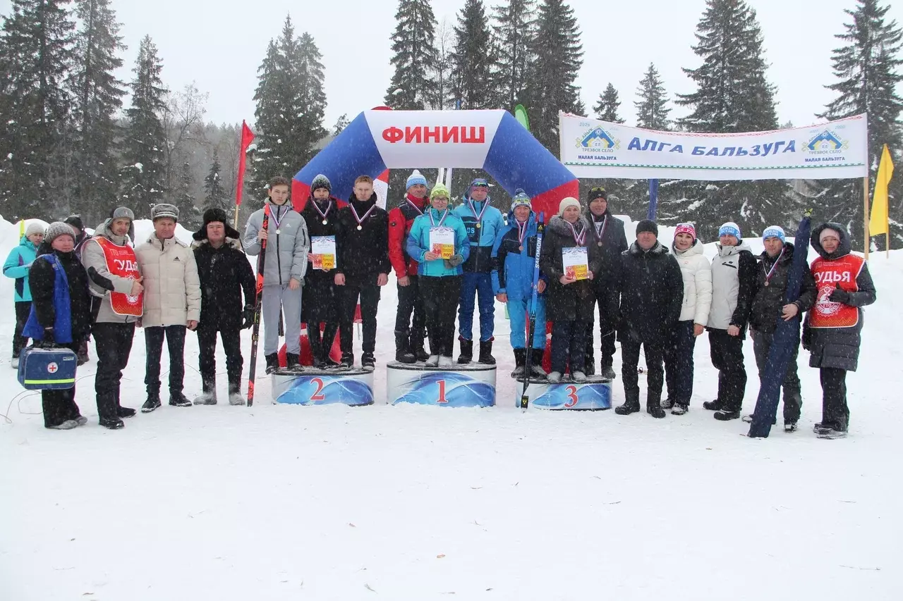 Куас сюрес вылэ трос калык потӥз