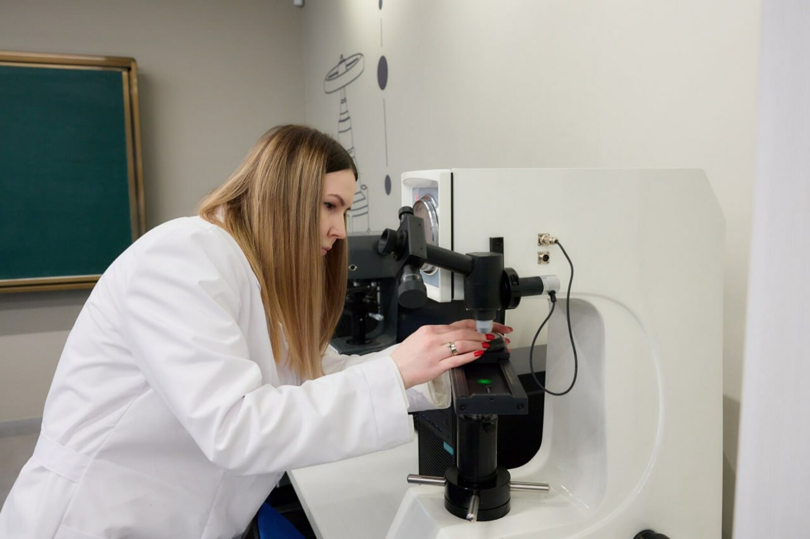 Лаборатория металловедения начала работу в уфимском кампусе