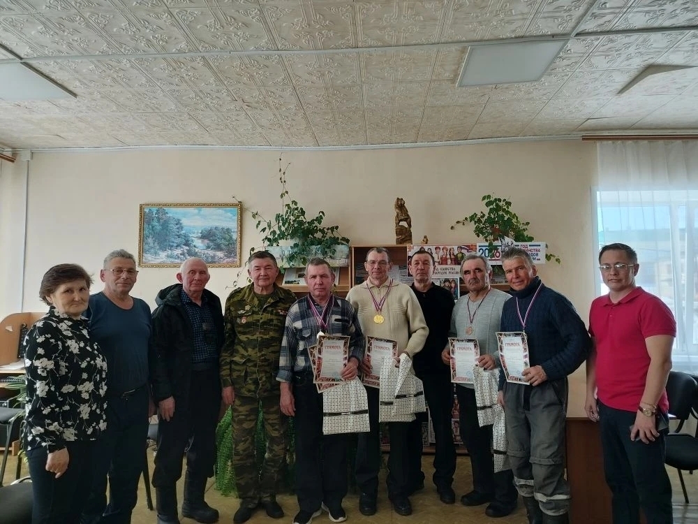 Ӵошатсконын нырысетӥ интыын луиз