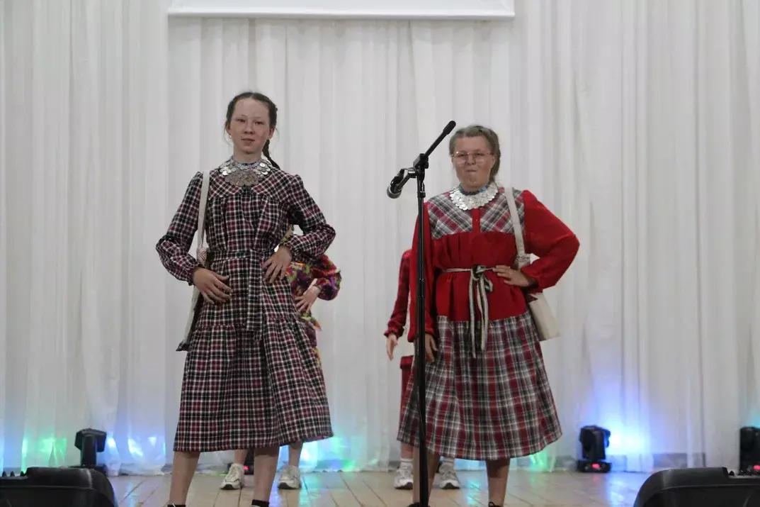 "Усточикарысь" нылпиос концерт возьматӥзы