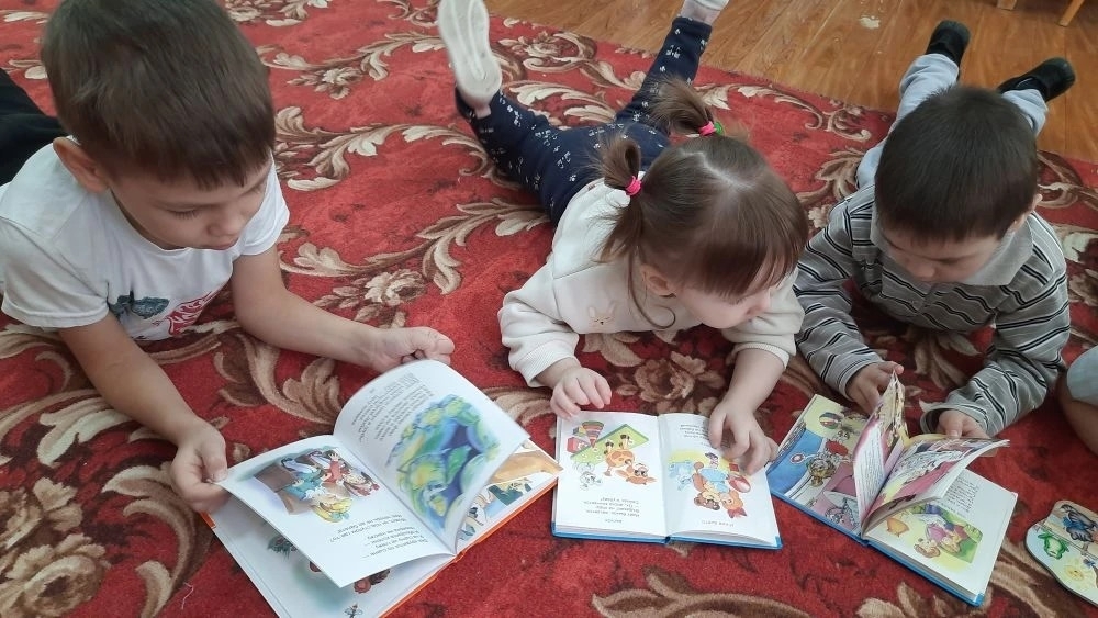 Ужрад нылпиослы вунонтэм тодэ ваёнъёс кельтӥз