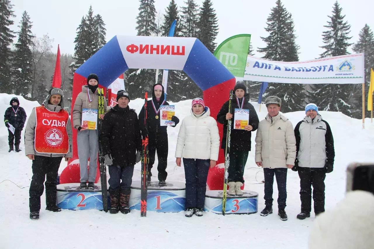 Куас сюрес вылэ трос калык потӥз