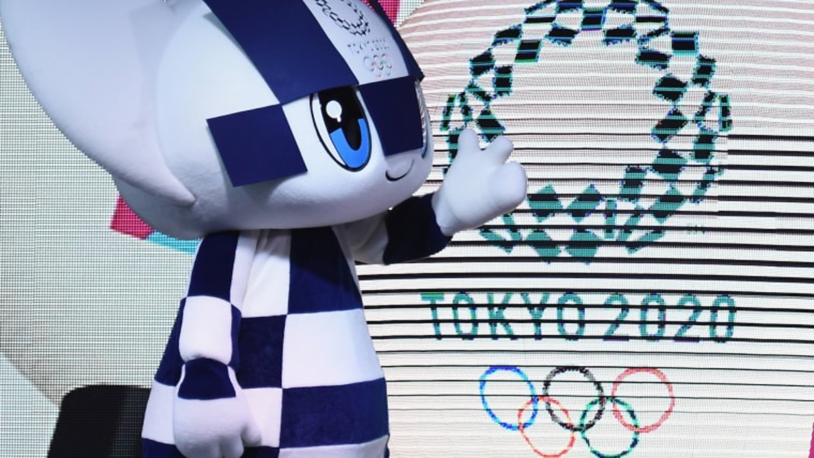 Токиоын Олимпи шудонъёс кутскизы