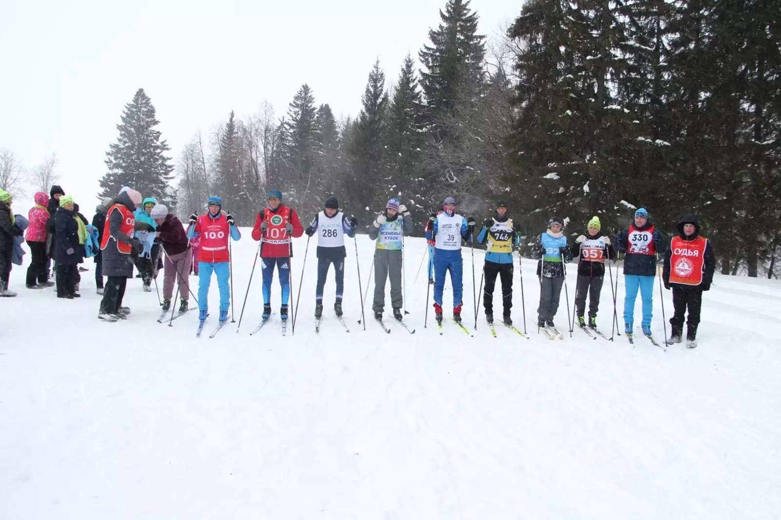 Куас сюрес вылэ трос калык потӥз