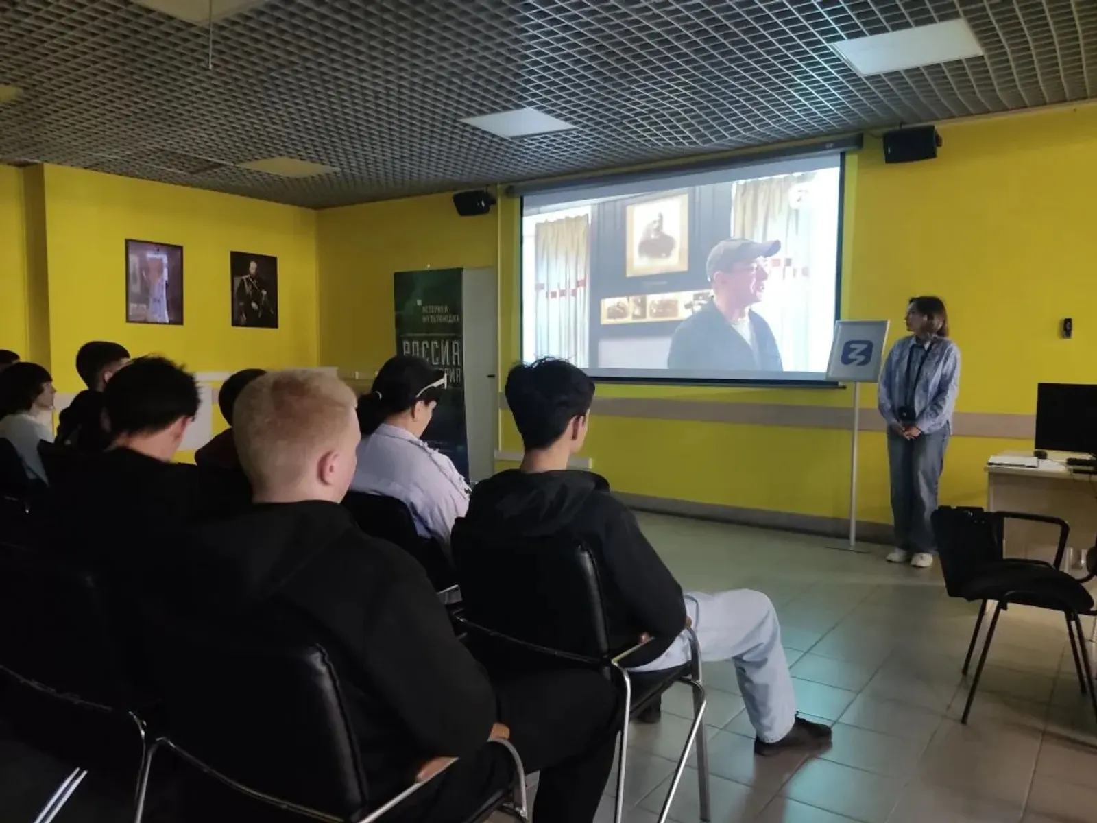 В Уфе открылась выставка о сценическом искусстве и Станиславском