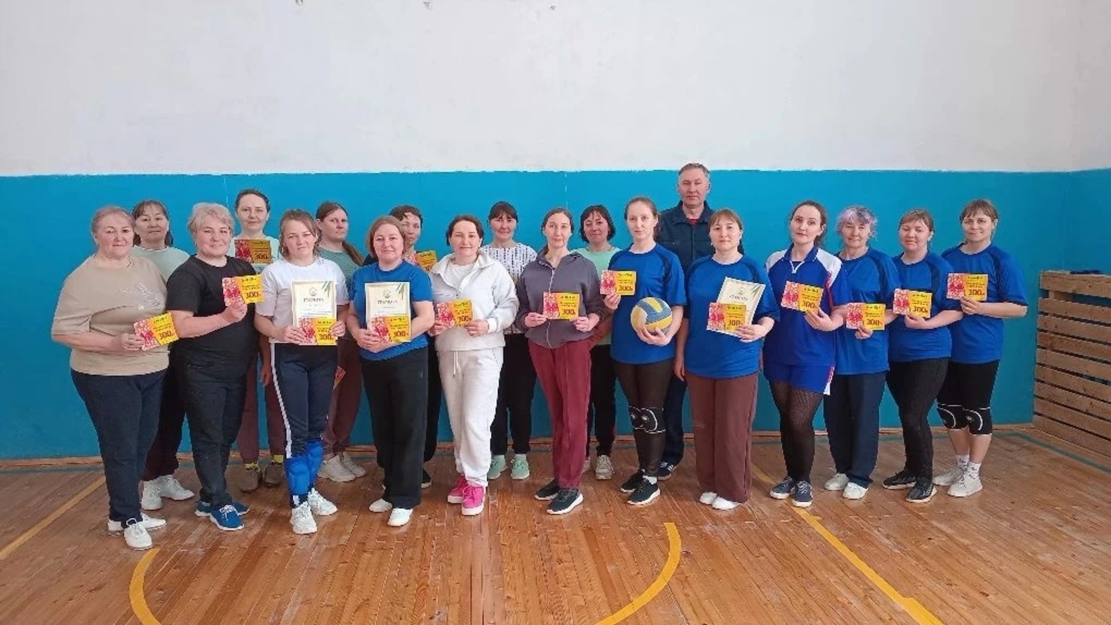 Нылкышноос волейболэн шудӥзы