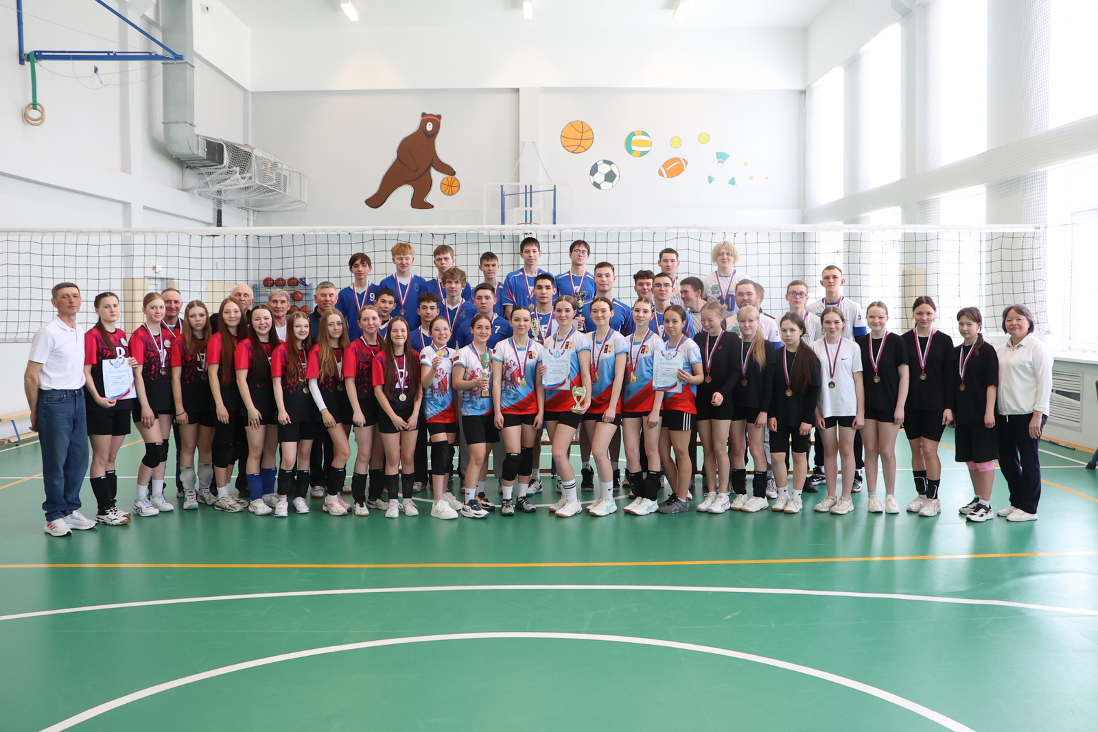 Красивый волейбол: традиции и дружба