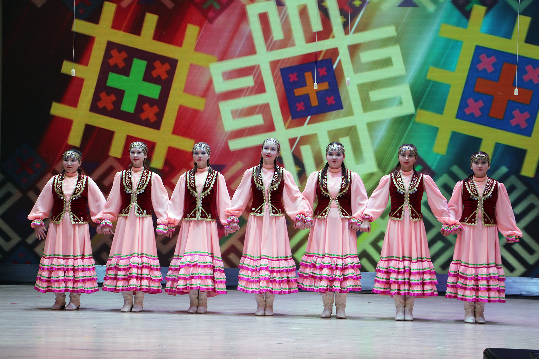 В Калтасах состоялся фестиваль-конкурс национальных культур «Созвездие дружбы»