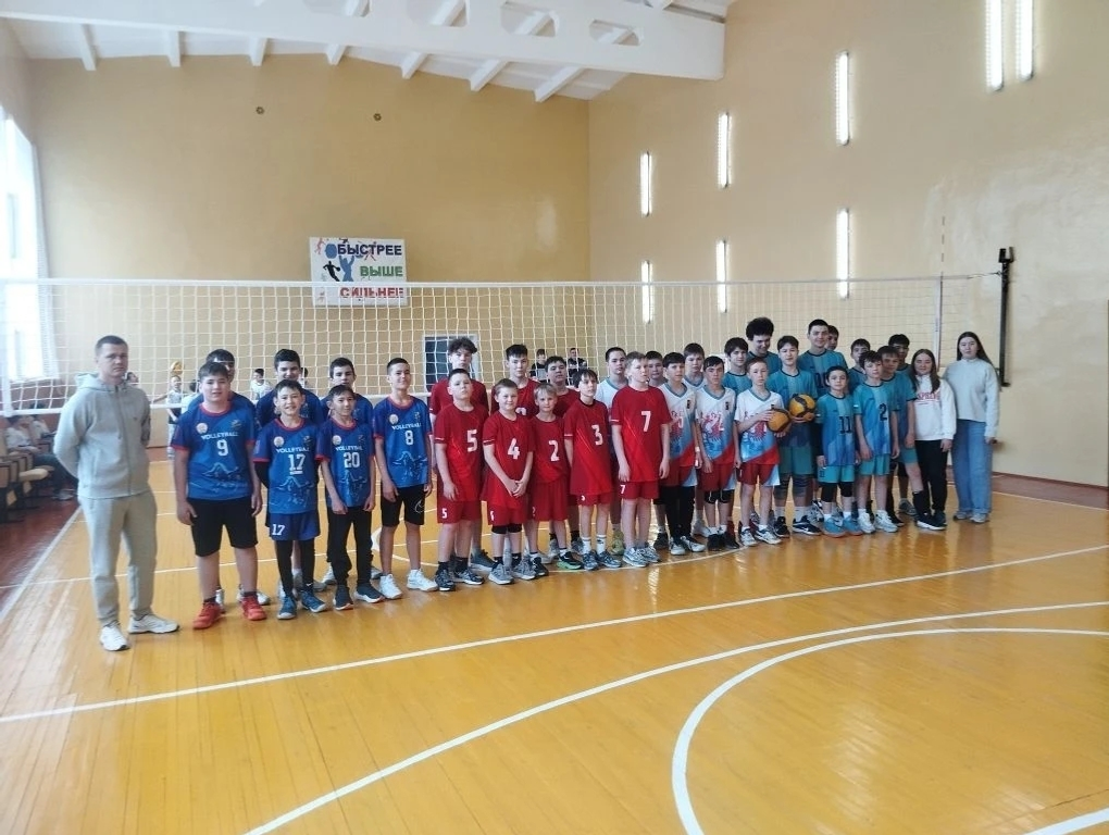 В Новых Татышлах прошёл открытый турнир по волейболу