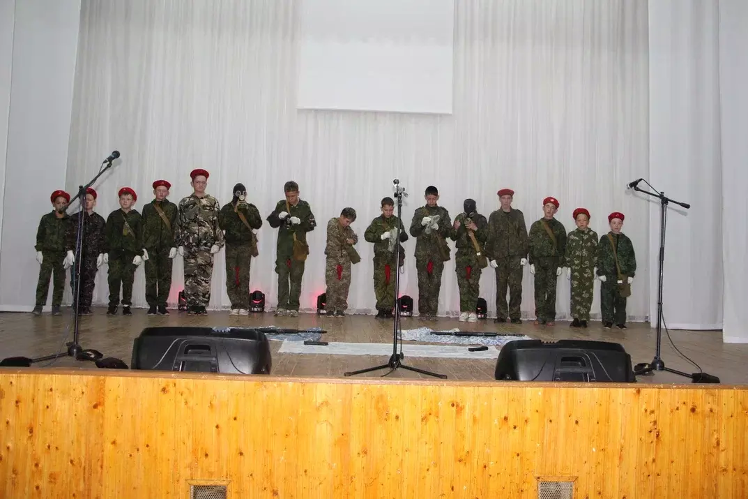 "Усточикарысь" нылпиос концерт возьматӥзы